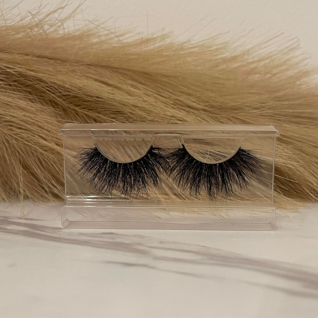 The Taniaya 3D Mink Lashes 20MM