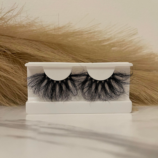 The Jackie 7D Mink Lashes 30MM