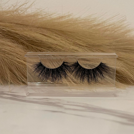 The Taniaya 3D Mink Lashes 20MM