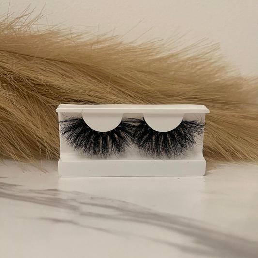 The Christine 5D Mink Lashes 25MM