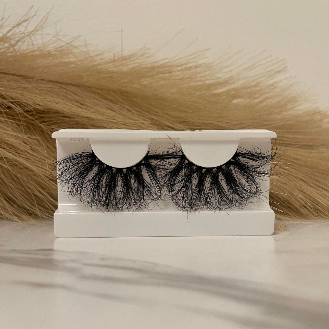 The Jackie 7D Mink Lashes 30MM